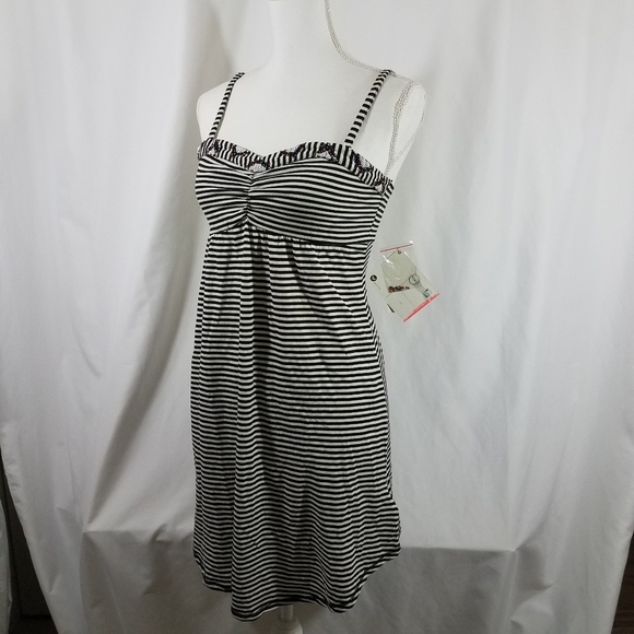 Roxy Stripe Sundress M Nwt - Picture 2 of 16